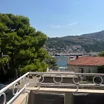 Guest house Lazaret 4*