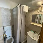 Lazaret 招待所 4*