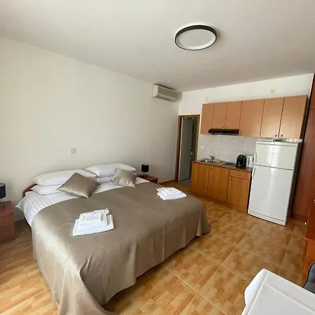 Lazaret Guest house