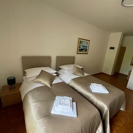 Guest house Lazaret *